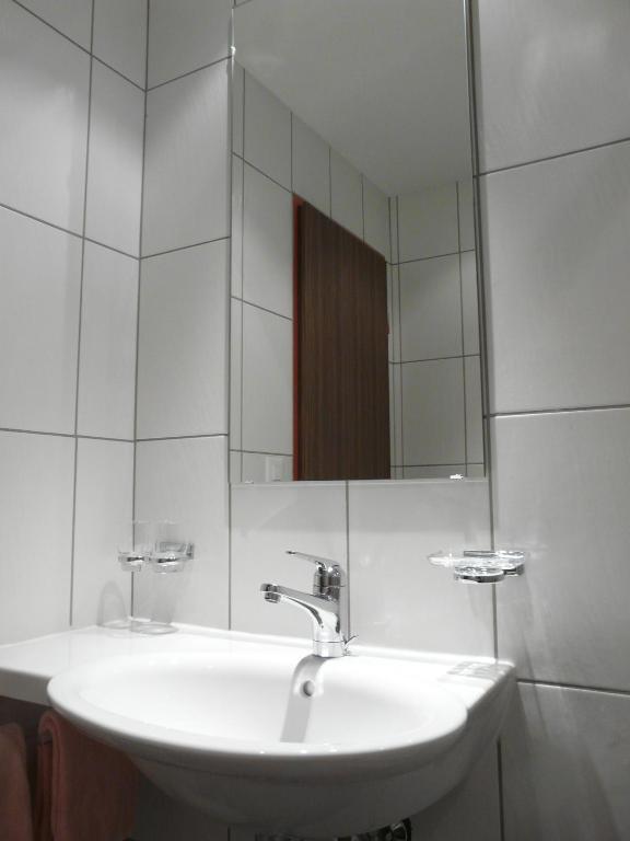 Hotel Garni Domino ซาสฟี ห้อง รูปภาพ